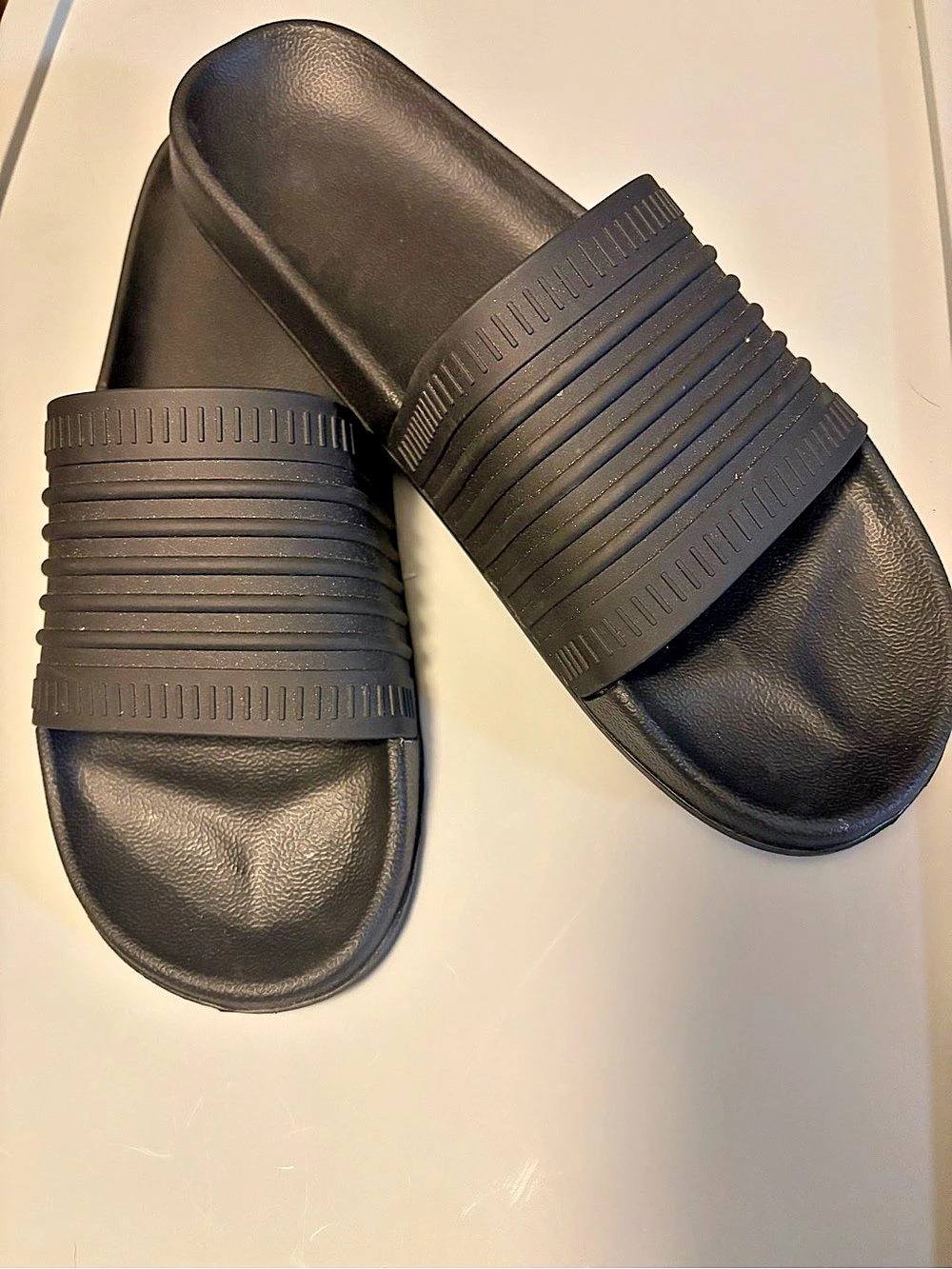 Black Slide Sandals Like New size 13
